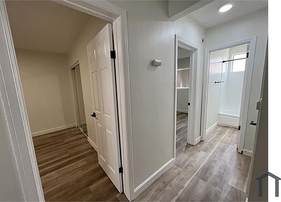 3rd image of 831 W 43rd St