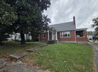 216 Burnam Ct, Richmond, KY 40475