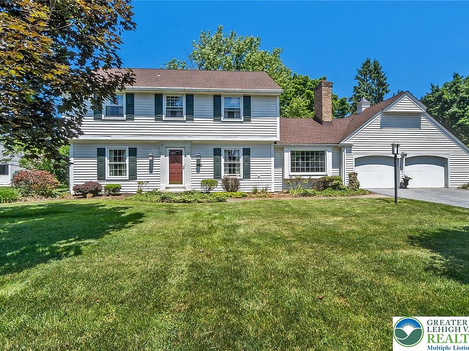 1st image of 2838 Edgemont Dr