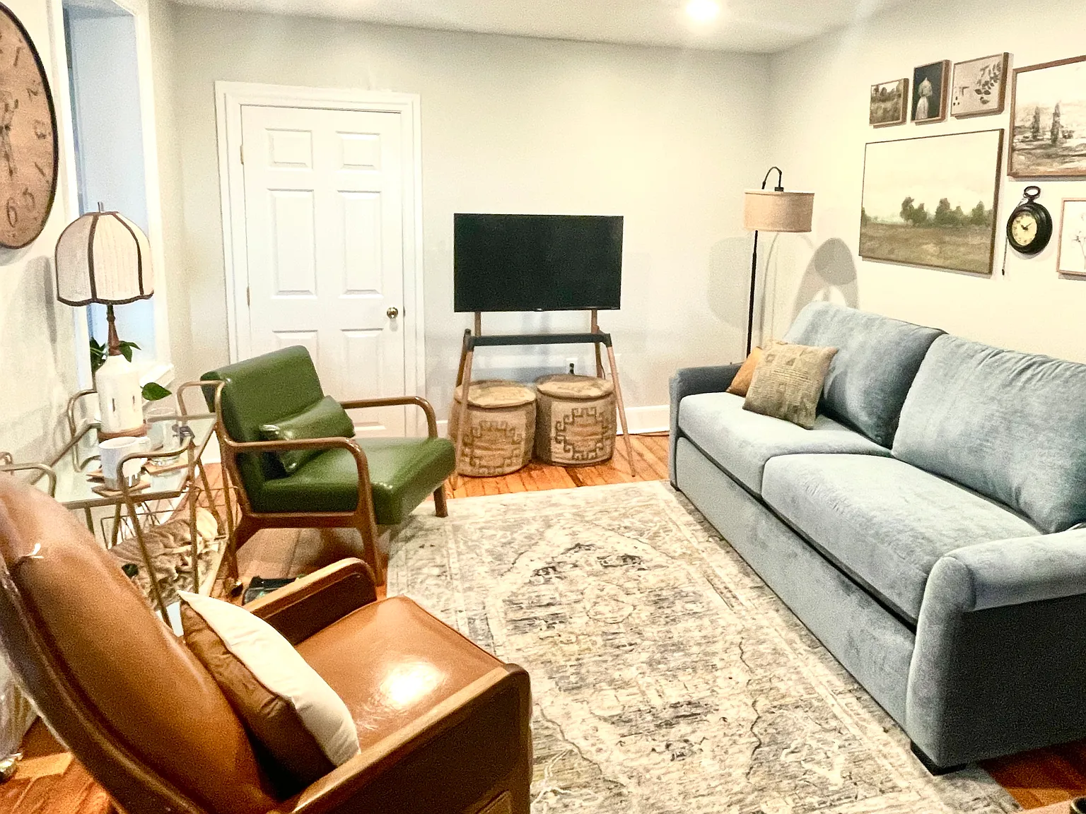 401 S Market St — Photo 3