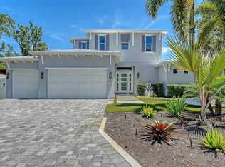 1905 Goldenrod St, Sarasota, FL 34239