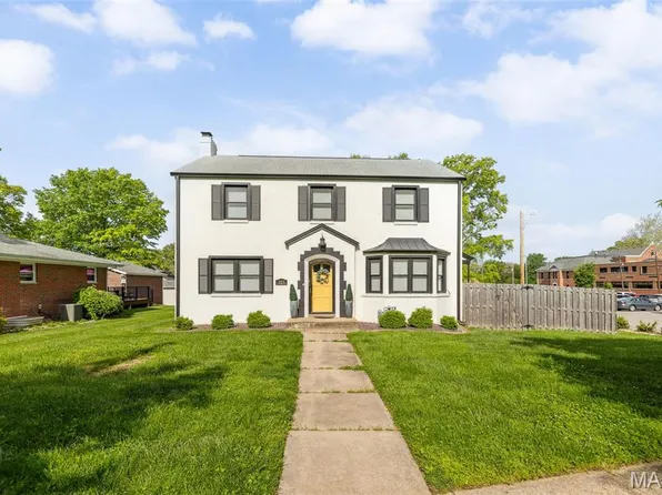 223 N Kansas St, Edwardsville, IL 62025