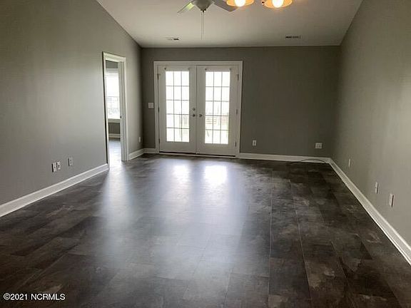 5th image of 2115 Oak Bend Dr #A