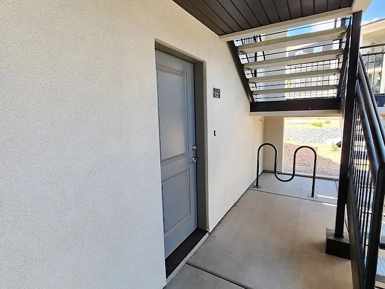133 N Rock Canyon St #J105 — Photo 7