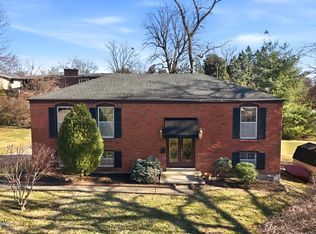 1005 Cannons Ln, Louisville, KY 40207