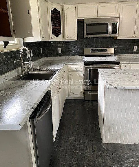 5 William John Ct — Photo 4