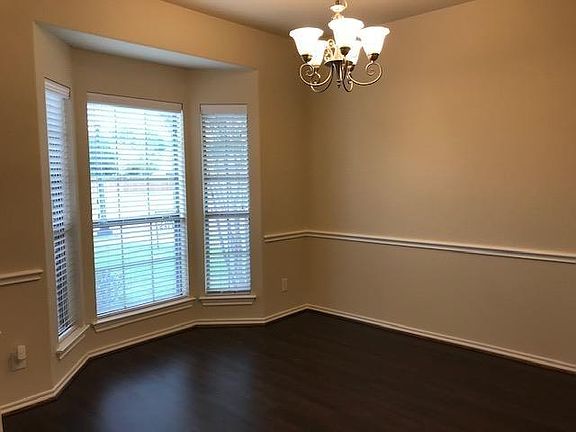 3rd image of 4310 Grassy Glen Dr