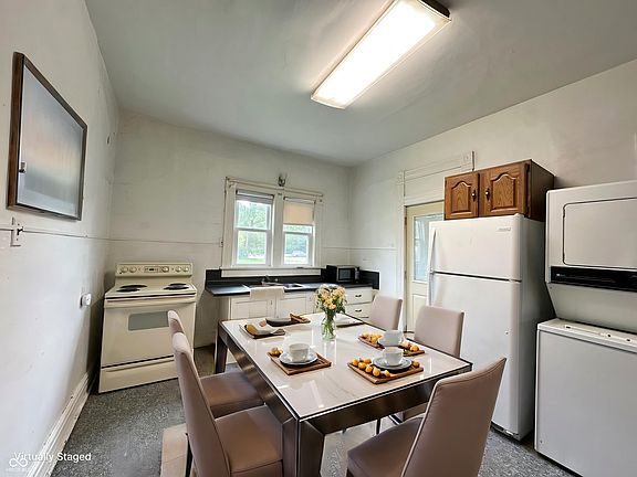 4th image of 1101 W Ashland Ave