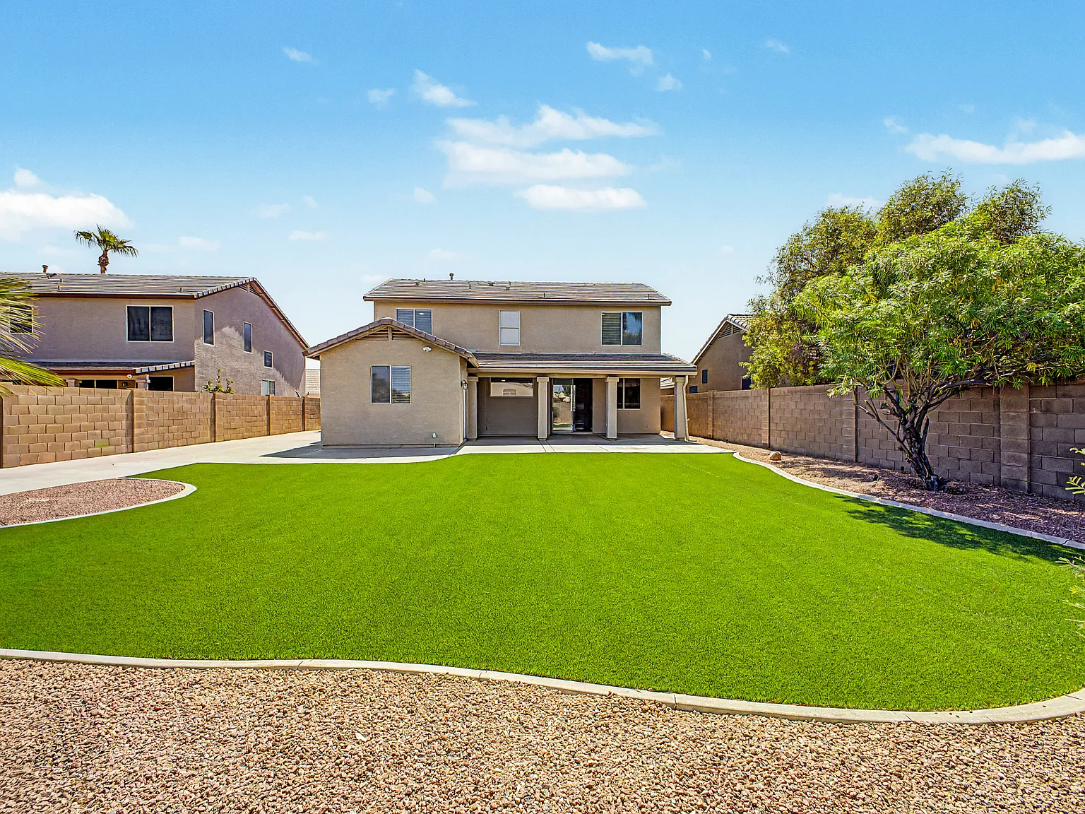 5 bed, 2116 sqft, $3,500 — Photo 3