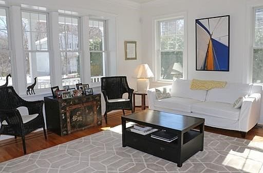 3rd image of 11 Brentwood Cir