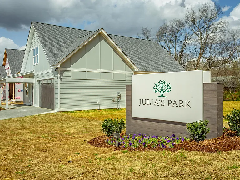 Julias Park — Photo 2