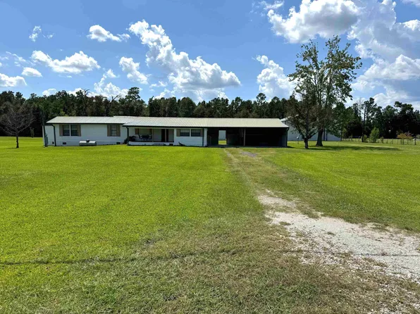 3589 Saint Luke Ln, Sulphur, LA 70663