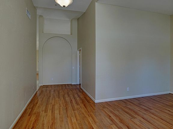 4th image of 12900 E Sahuaro Dr