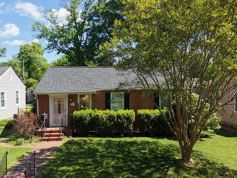 6508 Hanover Ave — Photo 1