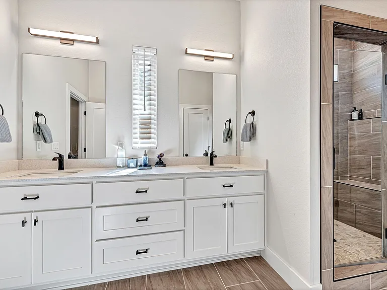 2182 N Woodlark Ln — Photo 22