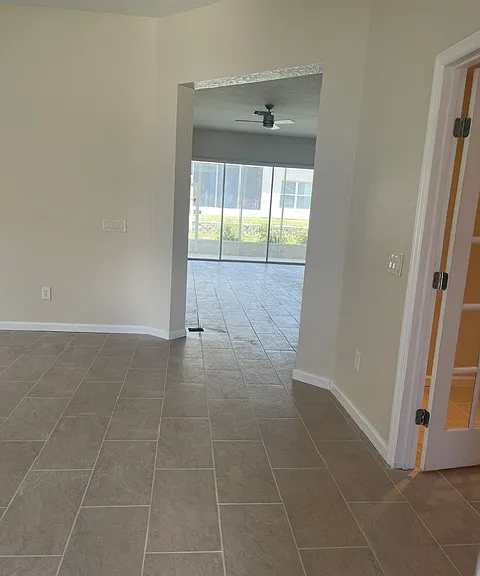 5613 SW 41st St — Photo 5