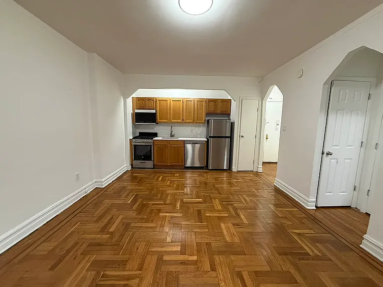 1151 Brighton Beach Ave #4 — Photo 2