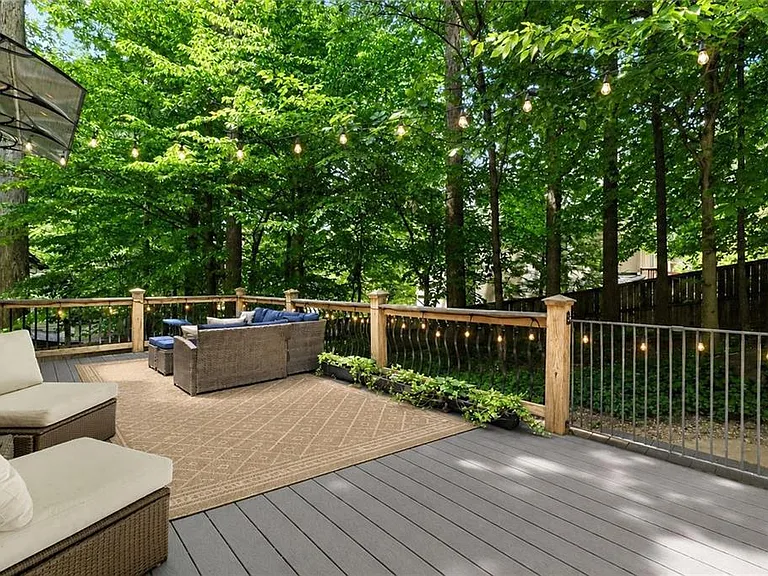1296 Lenox Park Blvd — Photo 15