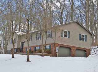 2725 E Mayberry Rd, Taneytown, MD 21787