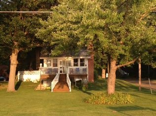 8760 Dexter Townhall Rd, Pinckney, MI 48169