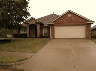 316 Mohawk Trl, Edmond, OK 73003