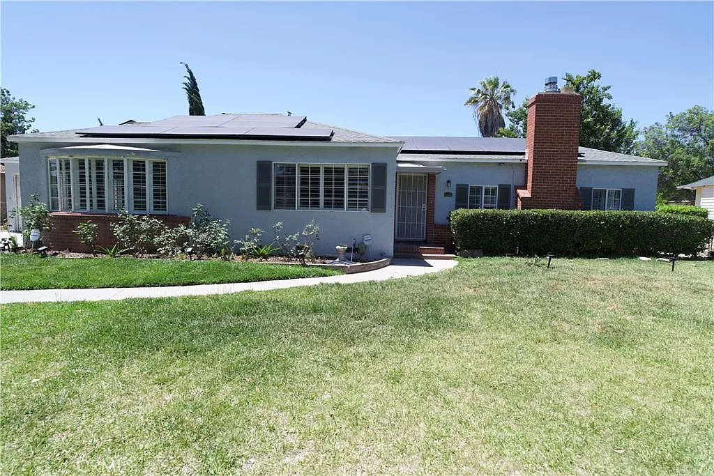 3 bed, 1457 sqft, $3,600 — Photo 1