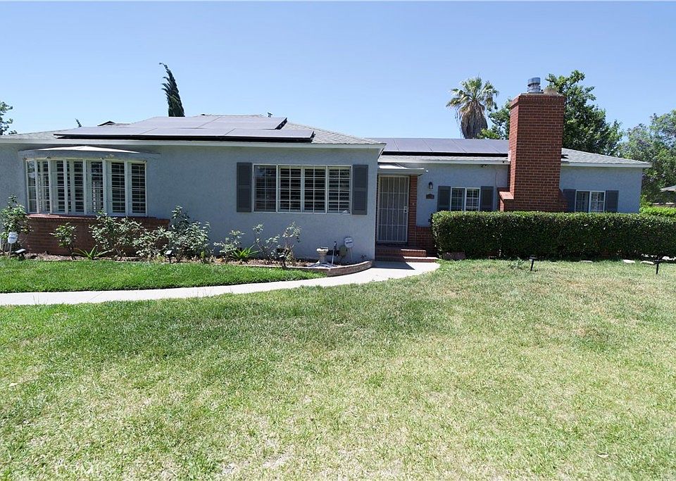 1st image of 2770 Ladera Rd