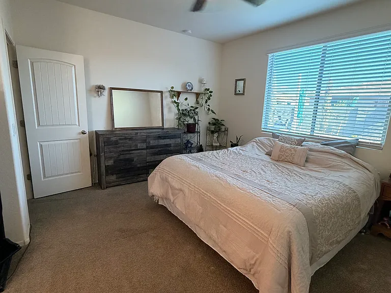 17621 W Daley Ln — Photo 39