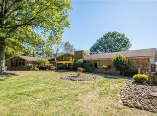 375 Wray Large Rd, Clairton, PA 15025