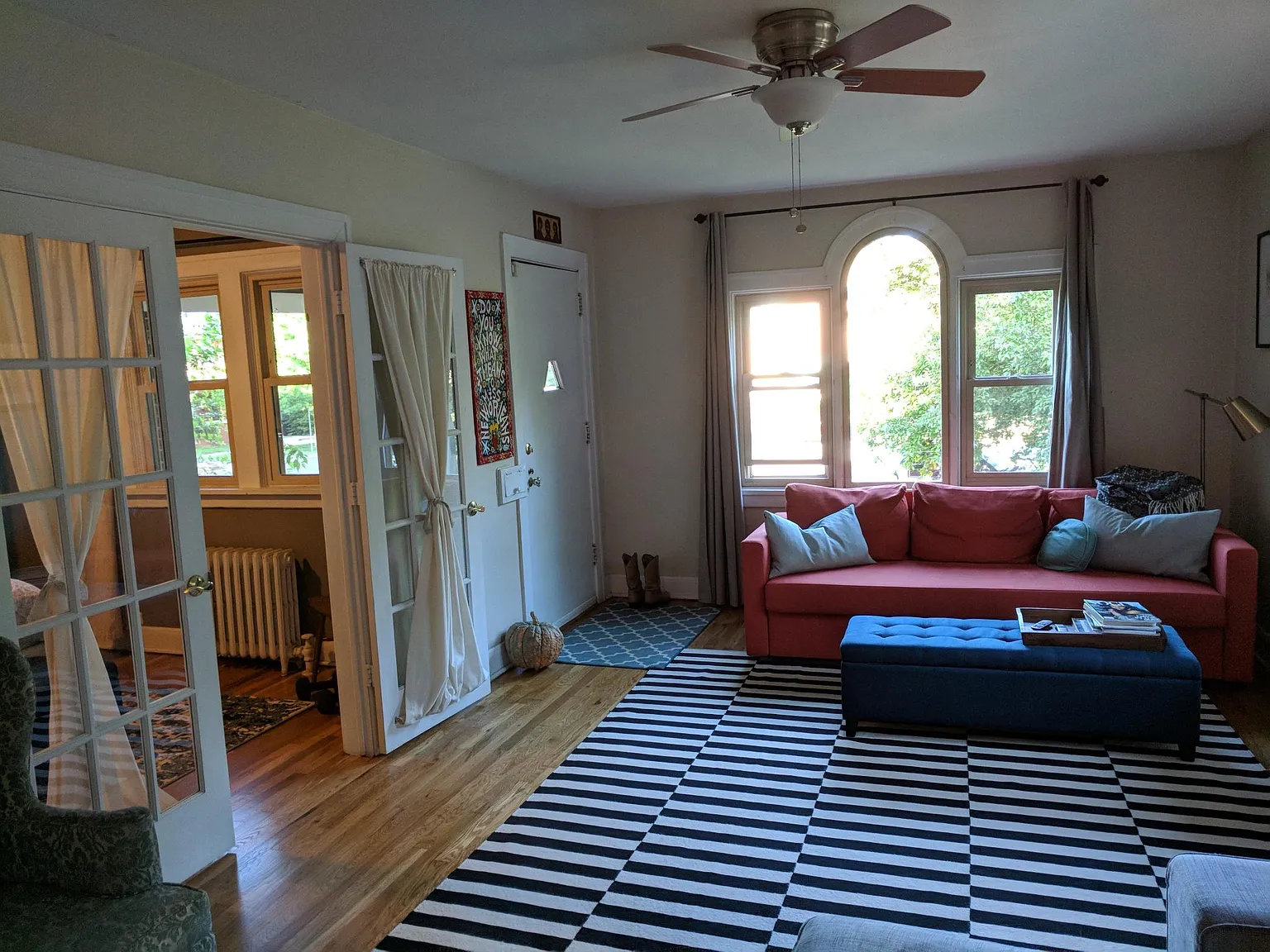 2 bed, 1056 sqft, $2,650 — Photo 3