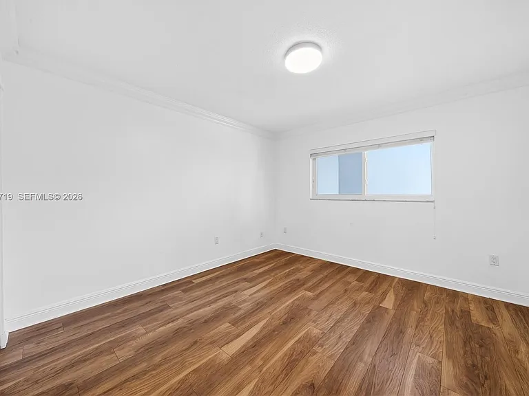10142 SW 79th Ave — Photo 41