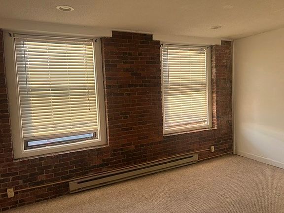 4th image of 80 Foster St APT 406