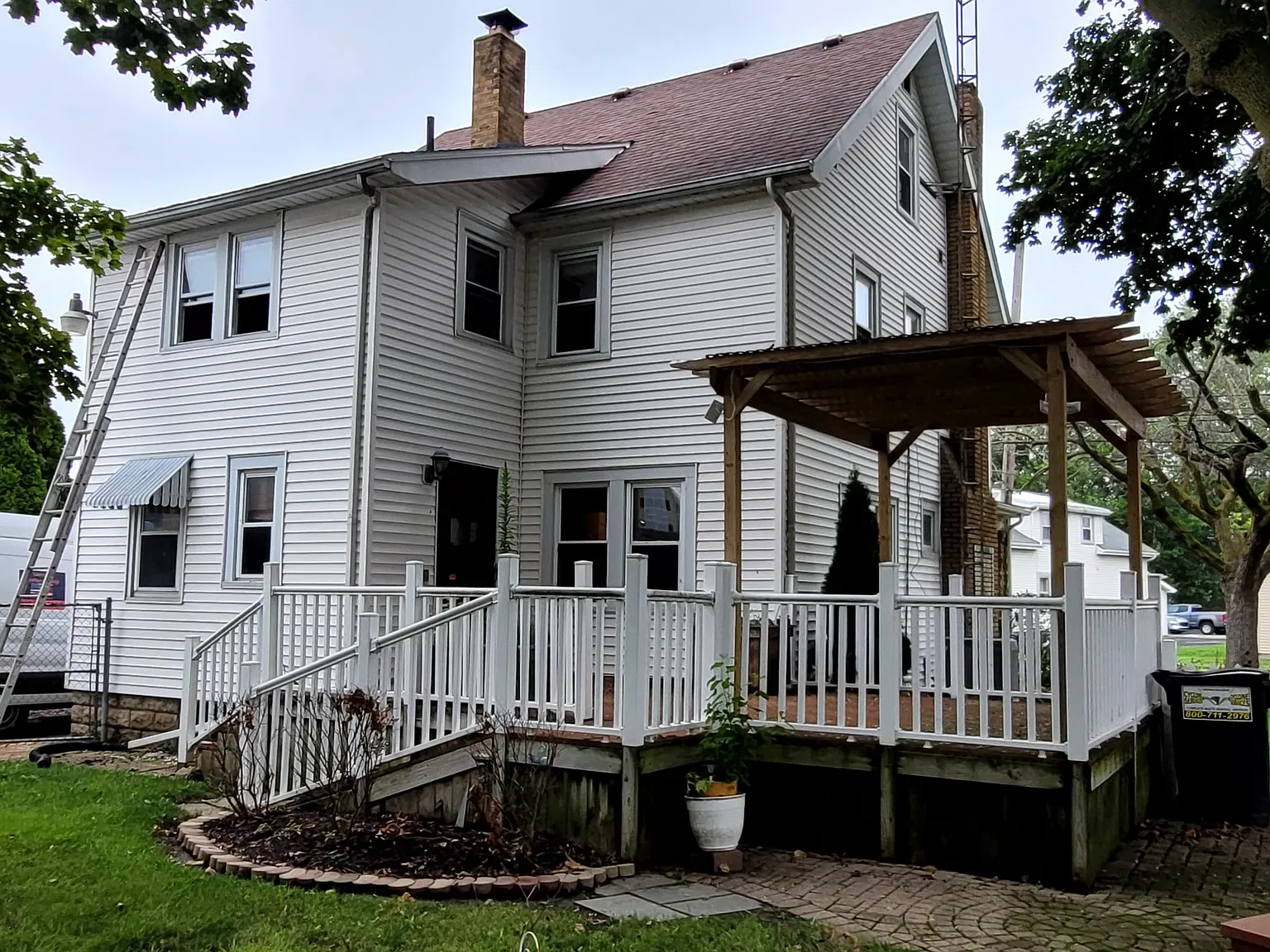4 bed, 1.5 bath, 1668 sqft, $1,850 — Photo 3