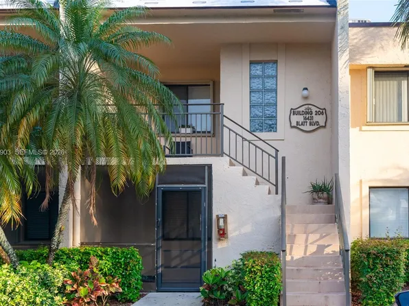 16431 Blatt Blvd, Weston, FL