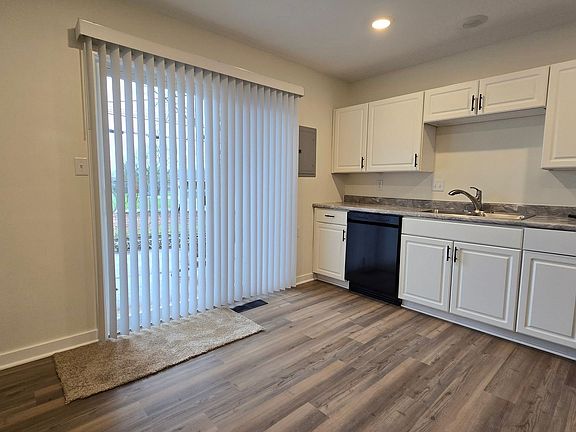 5th image of 4712 N Kitley Ave