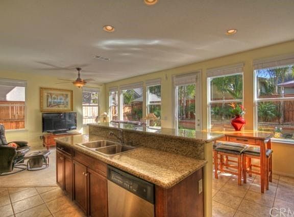 Kitchen & Living Room