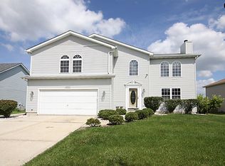 5413 Meadowbrook St, Plainfield, IL 60586