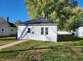 906 E 7th St, Merrill, WI 54452