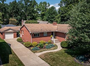 1247 Stanton St, Sharon, PA 16146