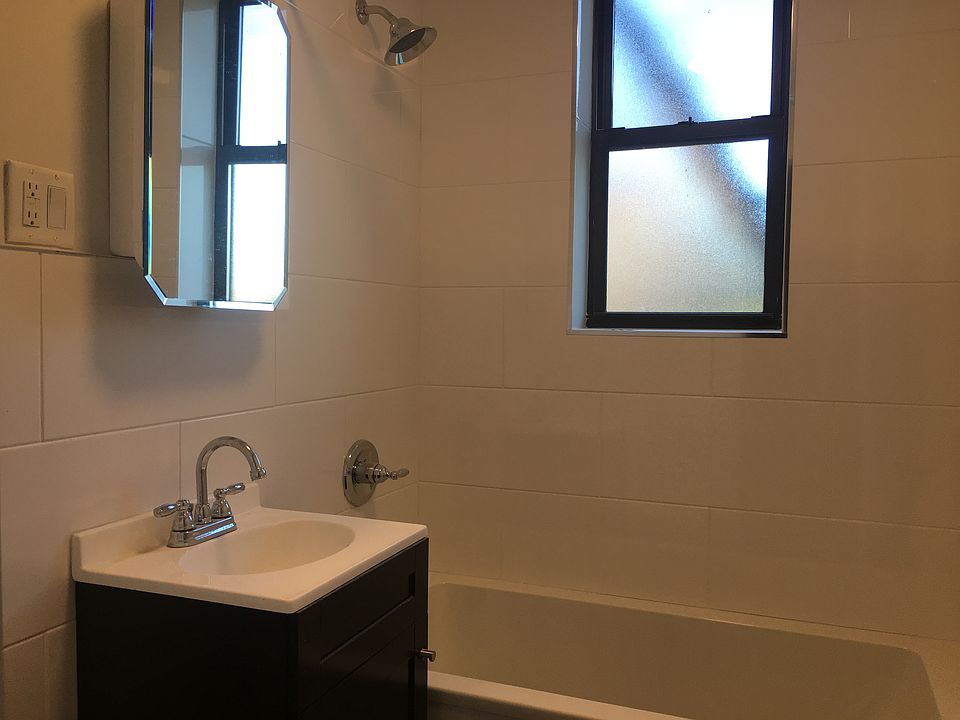 2nd image of 200 Clinton Ave APT 4A