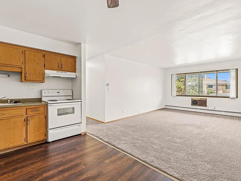 5241 W Midland Dr — Photo 8