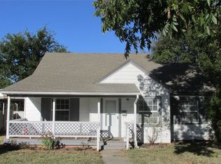 617 N Crownpoint Dr, Ada, OK 74820