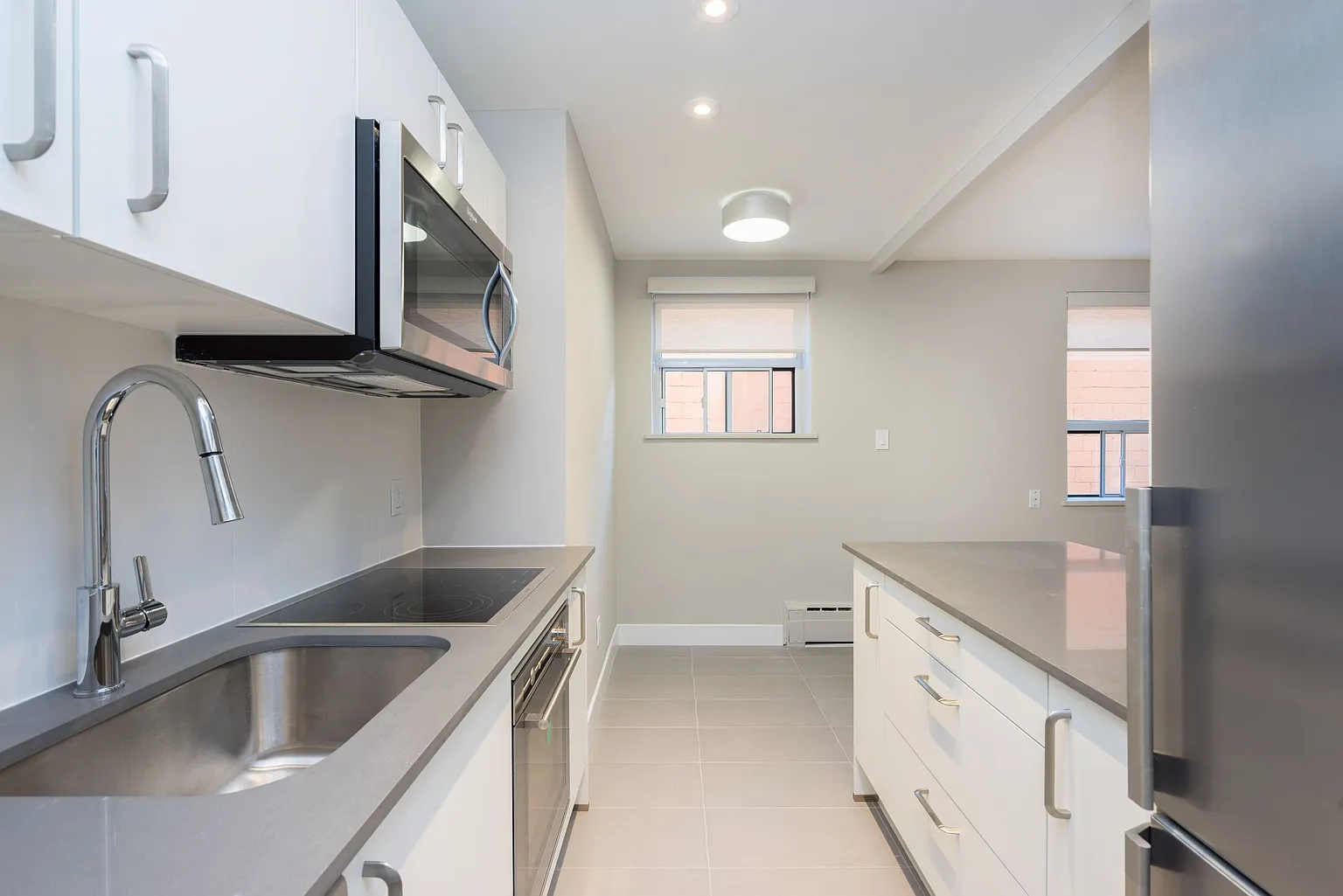 1420 Kingston Rd #1460912 photo 1