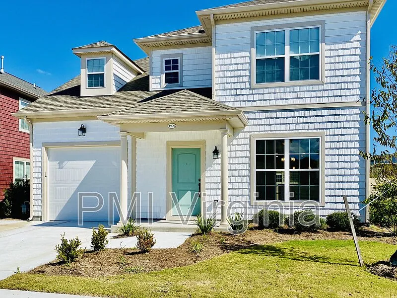 4 bed, 3.5 bath, 2250 sqft, $3,200 — Photo 1