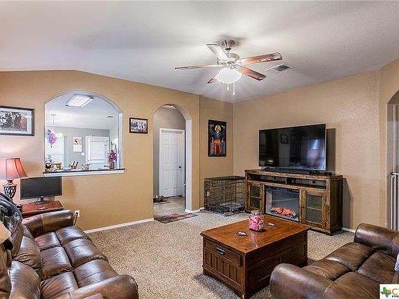 4th image of 6123 Ambrose Cir