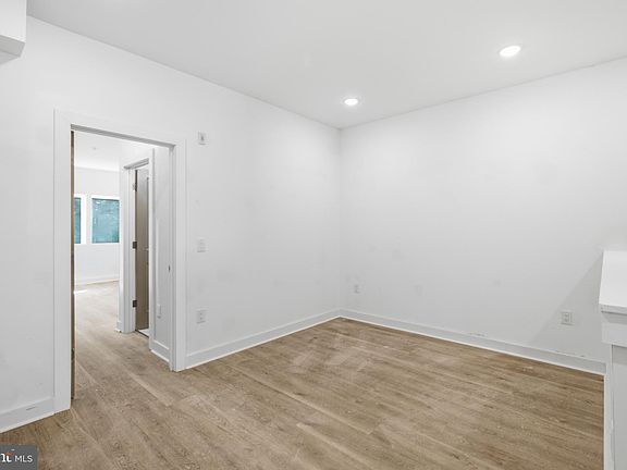 5th image of 669 N 39th St #1