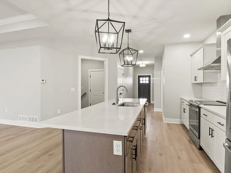 Parker Place — Photo 169