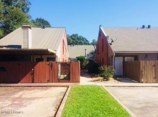 207 Marguerite St, Broussard, LA 70518