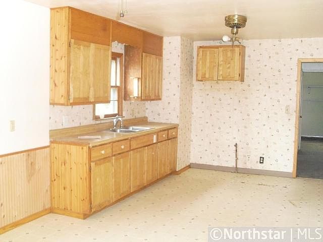 2nd image of 6450 Delilah Ave