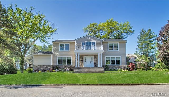 1st image of 75 Woods Dr